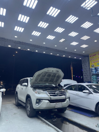 صورة خارجية لمركز بوابة الشوقية في مكة.